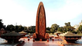 जालियनवाला बागेतलं स्मारक