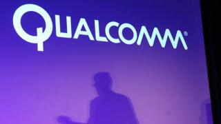 Логотип Qualcomm