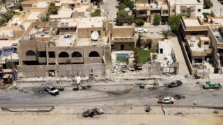 Cumi mu bo Yorodani yanyonze n'abagirizwa iterabwoba ku biro biyiserukiye i Baghdad mu 2003