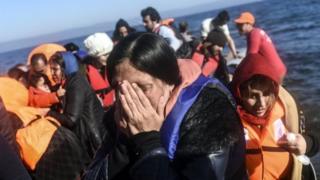 Migrants arrive on a boat to Greece's island of Lesbos. Photo: 13 November 2015