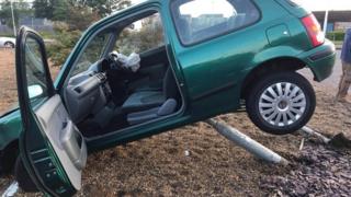 Car crashed on roundabout