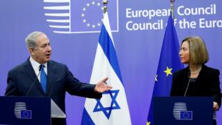 Binyamin Netanyahu ve Federica Mogherini