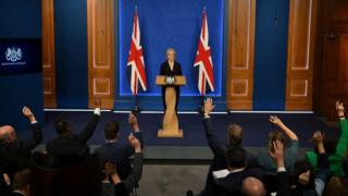 'Liz Truss the Brief?' World reacts to UK political turmoil - BBC News