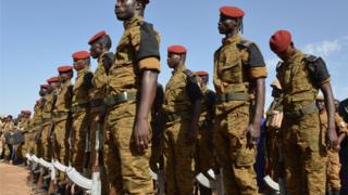 Des soldats burkinabè
