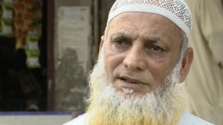 সামাজিক চাপের মুখে প্রথা ভেঙ্গে যৌনকর্মীর জানাজা পড়ানো সেই ইমাম ভবিষ্যতে আর কোন যৌনকর্মীর জানাজা না পড়ানোর ঘোষণা দিয়েছেন।
