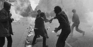 France's protesters revive ghosts of 1968 revolt - BBC News