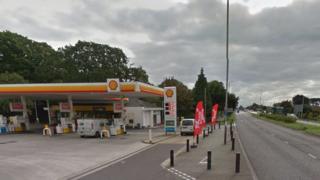Shell Garage