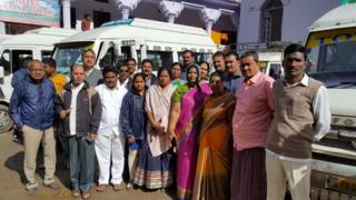 కేదార్నాథ్లో చిక్కుకున్న తెలుగు యాత్రికులు