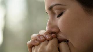 Mujer en crisis