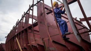 Với Nghị định 67, nhiều ngư dân được duyệt hồ sơ cấp vốn để nâng cấp hoặc đóng mới tàu cá kể từ năm 2014 tới nay