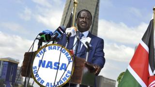 M. Odinga a précisé que mardi, en début d'après-midi, des pirates avaient accédé au système électronique de la Commission électorale (IEBC)