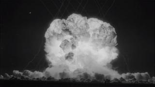 Imágenes de la detonación en la Operación Teapot