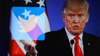 Ông Trump thường xuyên sử dụng Twitter để đưa ra những tuyên bố của mình