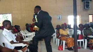 Vincent Nzeakor na'ụlọuka ya