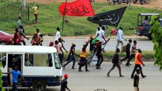 'Yan kungiyar 'yan uwa Musulmi sun yi tattakin ne don bikin Arba'een da suke yi duk shekara