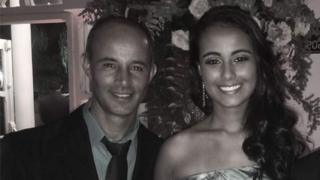 Geovanna Oliveira com o pai, Aroldo Ferreira de Oliveira, morto em tragédia em Brumadinho