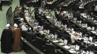 مقامات ایران: لشگرکشی آمریکاییها و شماره تلفن دادنها جنگ روانی و شوی بیارزش سیاسیایست