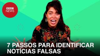 Repórter em vídeo sobre notícias falsas