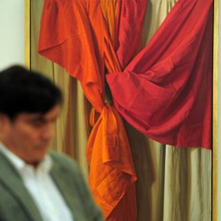 "Angelis" de Claudio Bravo Camus en una subasta de arte latinoamericano de Sotheby's en Nueva York el 16 de noviembre de 2012.
