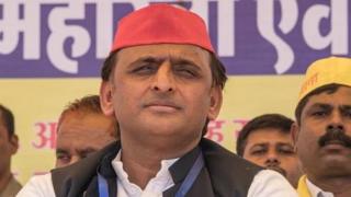 अखिलेश यादव