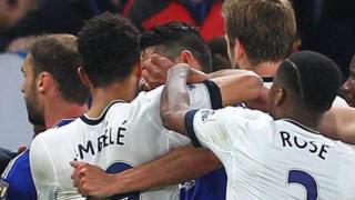 Mousa Dembele akoza urutoke mu jisho rya Diego Costa