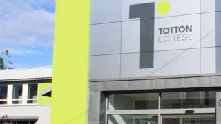 Totton College