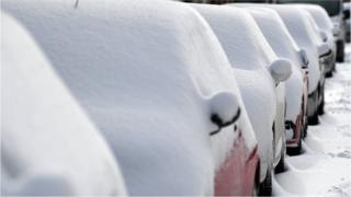 Càraichean anns an t-sneachd