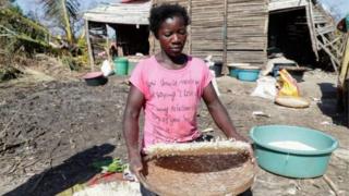 Abenshi mu basinzikajwe n'igihuhusi Idai ni abirimizi