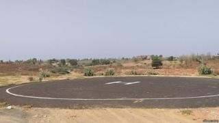 હેલિકૉપ્ટરની તસવીર