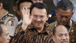Ahok.
