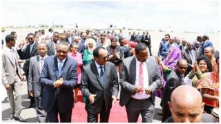 Soo dhaweyn ballaaran ayaa loo sameeyay madaxweynaha Soomaaliya
