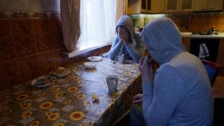 Qochishga va Moskvada yashirinishga muvaffaq boʻlgan chechen geylar