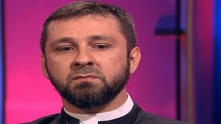 Kelly sebelumnya muncul dalam sejumlah film dokumenter TV Irlandia di saluran RTE dan TV3.