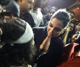दीपिका पदुकोण JNUमध्ये