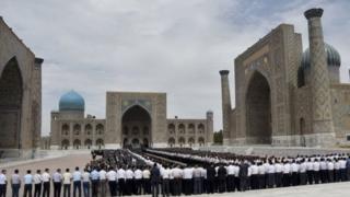 Səmərqənd: Registan meydanı