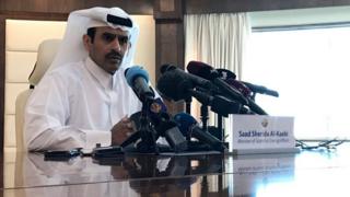 وزير الطاقة القطري سعد شريدة الكعبي، يتحدث خلال مؤتمر صحفي في الدوحة عن مغادرة قطر لمنظمة الأوبك الشهر المقبل من أجل تركيز دول الخليج على إنتاج الغاز. 3 ديسمبر/كانون الأول 2018.