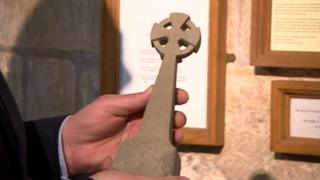 Replica Carne Cross
