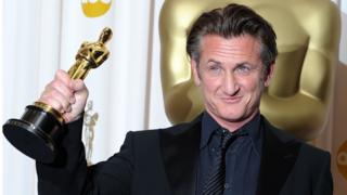 Actor Sean Penn poses in the press room after winning the Best Actor Oscar award for "MILK" at the 81st Annual Academy Awards (OSCARS) held at Kodak Theatre on February 22, 2009