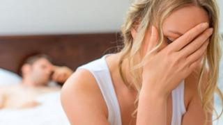 女性