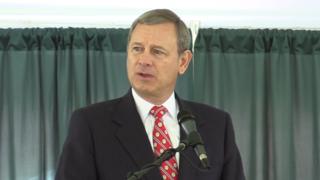 Juez John Roberts durante el discurso.