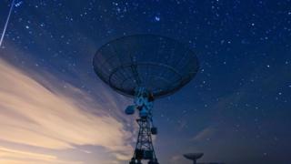 Giant telescope in New South Wales, Australia