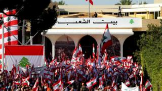 بيت الشعب في لبنان