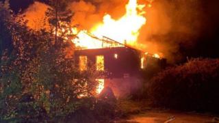 Fire at former squash club