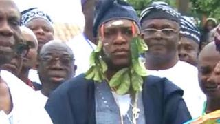 Ọba Gbadegẹsin Ogunoye laarin ero