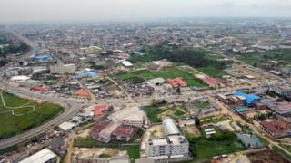 Vue aérienne de Port Harcourt, ville pétrolière située à 90 km d'Omoku, dans le sud du Nigeria.