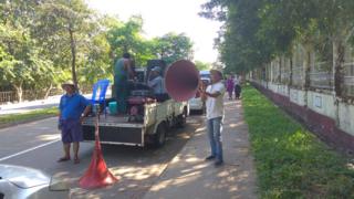 အလှူကထိန်ပွဲ လှည့်ဖို့ ပြင်ဆင်နေသူများ