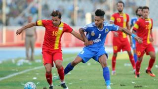 لاعبو القوة الجوية العراقي مع الحدود (من الأرشيف)