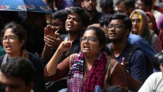 আবরার হত্যাকাণ্ডের পর শিক্ষার্থীদের মূল দাবিগুলো মেনে নিয়েছে কর্তৃপক্ষ।