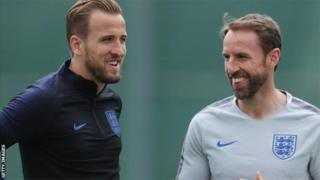 Kapiteni Harry Kane n'umutoza Gareth Southgate ni bo baza kuba bayoboye Ubwongereza mu mukino na Tuniziya kuri uyu wa mbere