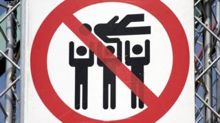 No crowdsurfing
